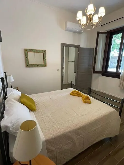 Le Case Di Cate E Max - Sole Florence Apartment