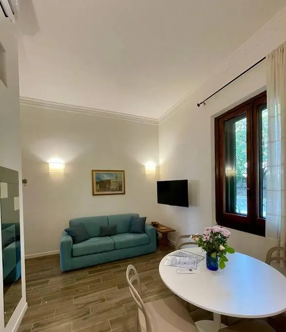 Le Case Di Cate E Max - Sole Florence 0*,